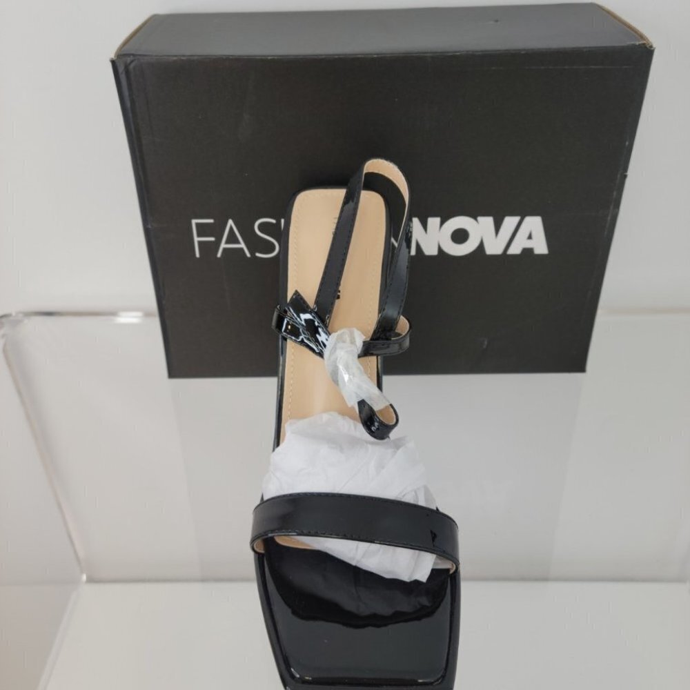 Fashion Nova Patent Blade Heels Black Size 8.5 NIB - Picture 4 of 7